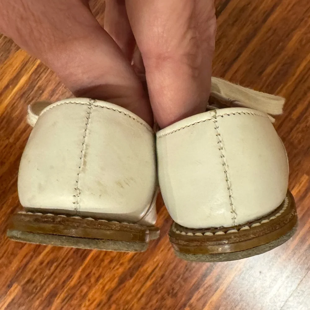 VTG Buster Brown Split Leather Insole Walking Shoes White Leather - Sz 4 Infant
